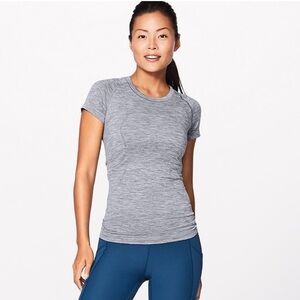 Lululemon Swiftly Tech 2.0 Short Sleeve Shirt Shirt Slate Gray Size 16